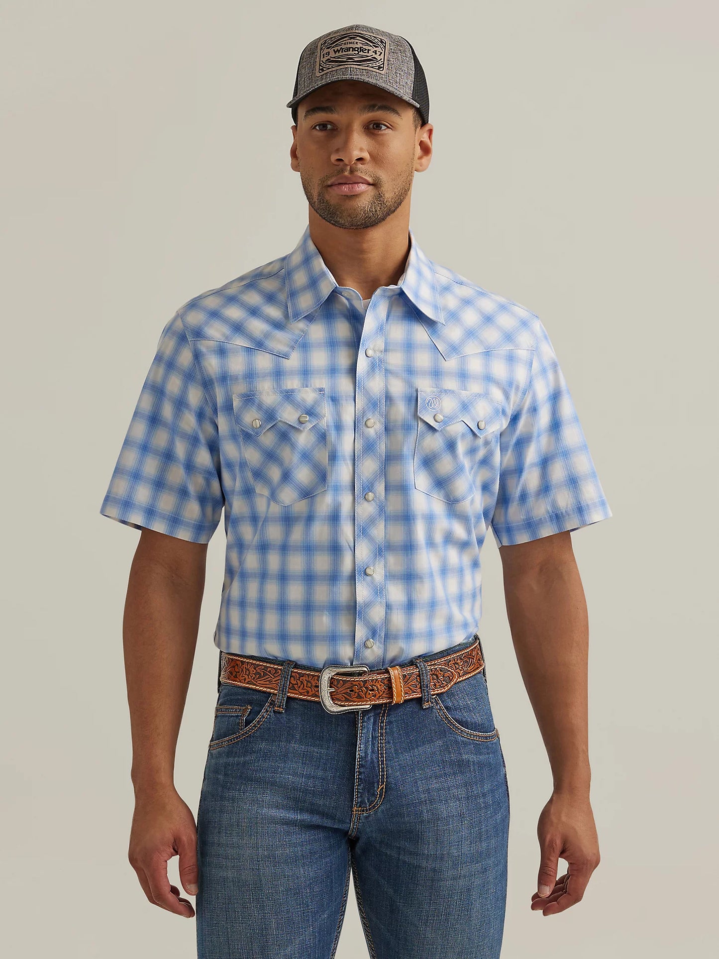 WRANGLER MENS RETRO® SHORT SLEEVE WESTERN SNAP WITH- SKY BLUE PLAID