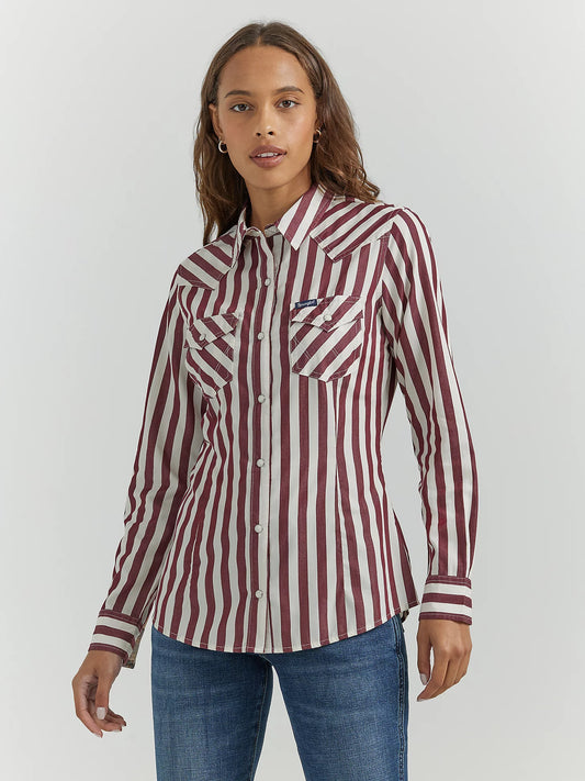 WOMEN'S WRANGLER ALL OCCASION WESTERN SNAP SHIRT IN BURGUNDY STRIPE