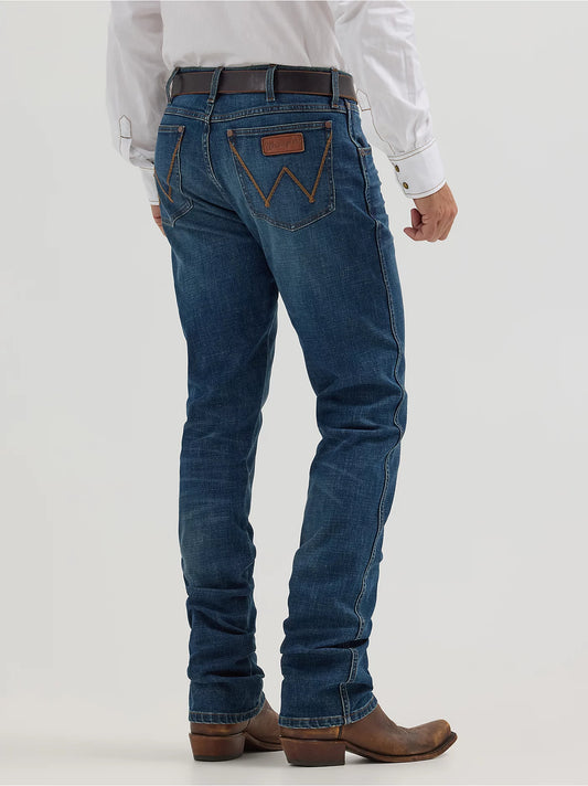 Men's Wrangler Retro® Slim Fit Straight Leg Jean