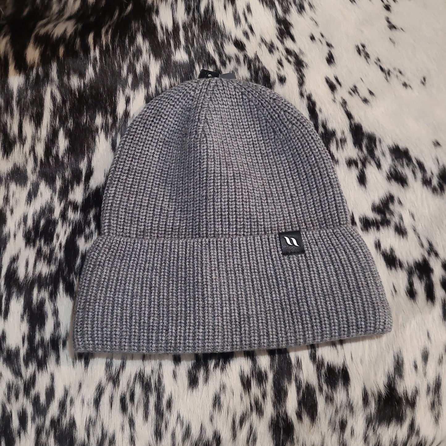 Back on track Ava Beanie